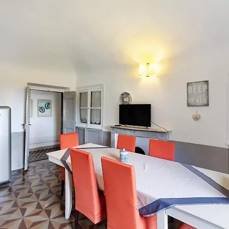 Trilocale Ginevra Apartman Finale Ligure