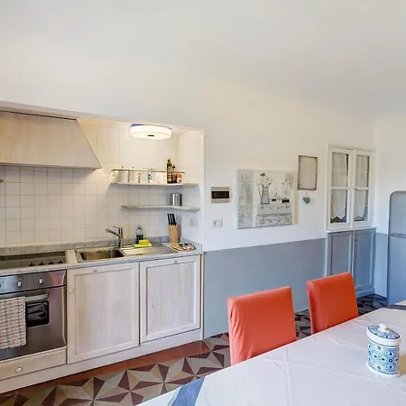 Apartman Trilocale Ginevra