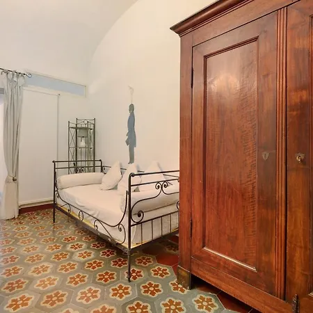 Trilocale Ginevra Apartman *