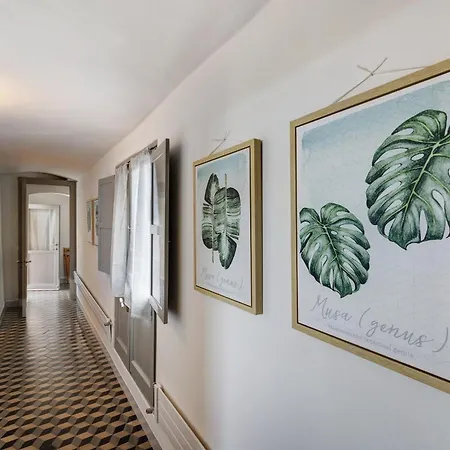 Apartmán Trilocale Ginevra *