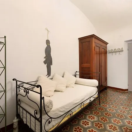 Trilocale Ginevra Apartmán